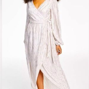 Gorgeous dress that No longer fits me!